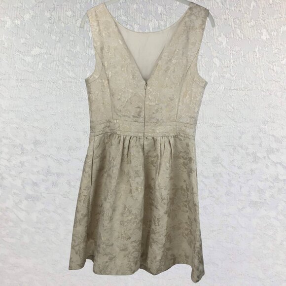 Jennifer Lopez Elegant Cream Shimmering Floral Sleeveless Midi Prom Dress Size 8 - Picture 2 of 16